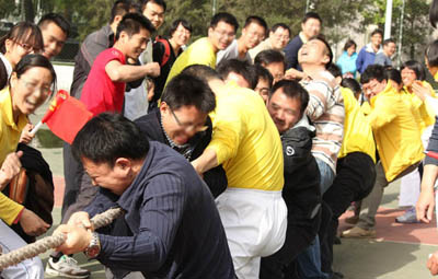 團隊拔河